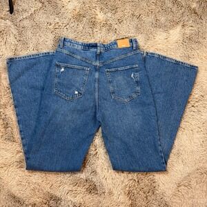 Bershka‎ Flare Jeans Womens Size 38 06 28 Distressed Ripped Knee Denim Blue